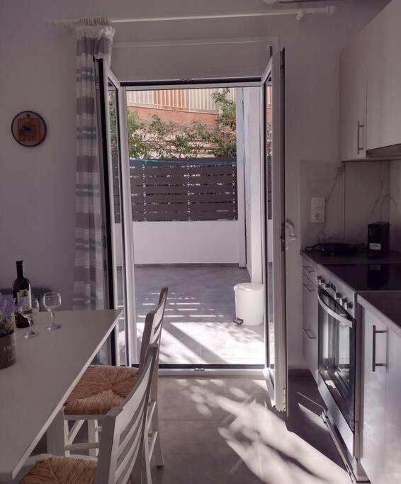 Snowbird-Late Check-Out Apartment เอียราเปตรา ภายนอก รูปภาพ