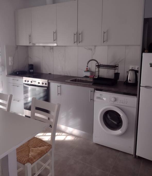 Snowbird-Late Check-Out Apartment เอียราเปตรา ภายนอก รูปภาพ